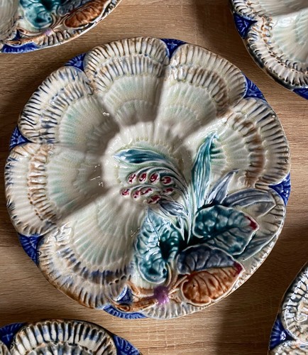 Antique majolica oyster - majolica,